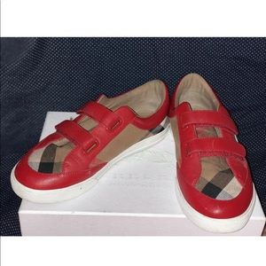 Kids Burberry red sneakers size US 4,EU 35